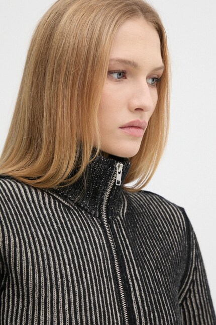 MM6 Maison Margiela woolen cardigan black color S62AN0133.M13076