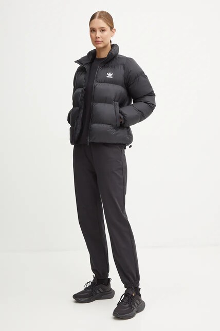 Куртка adidas Originals жіноча колір чорний зимова JD0420 | ANSWEAR.ua