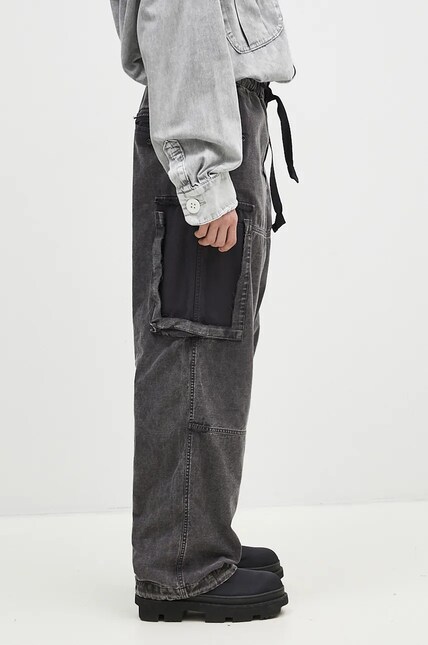 Maison MIHARA YASUHIRO cotton trousers Satin Cargo black color