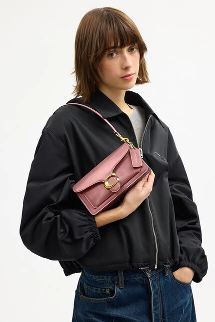 Шкіряна сумочка Coach Tabby колір коричневий CW632 | ANSWEAR.ua