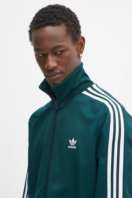 Кофта adidas Originals Classic TT цвет зелёный с аппликацией