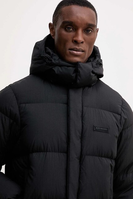 Пуховая куртка Armani Exchange цвет чёрный XM001098 AF16340