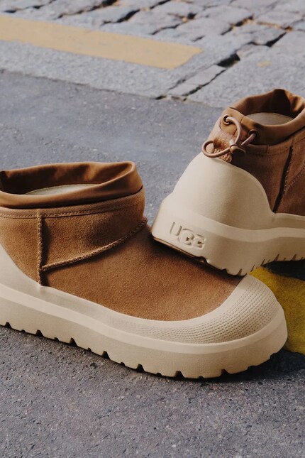 UGG snow boots Cl Ultra Mini Weather Hybrid brown color 1174196