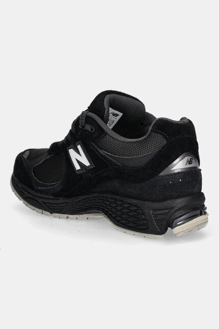 New Balance sneakers 2002 black color U2002RL at PRM US