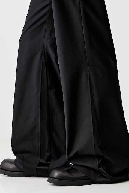 MM6 Maison Margiela trousers black color SH0KA0054.M35433.900 at MM6 Maison Margiela trousers black color SH0KA0054.M35433.900 at