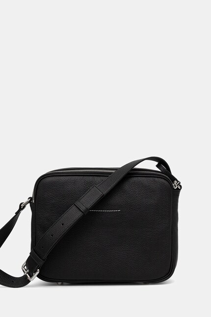 MM6 Maison Margiela leather pouch black color SB6ZH0025.P8326