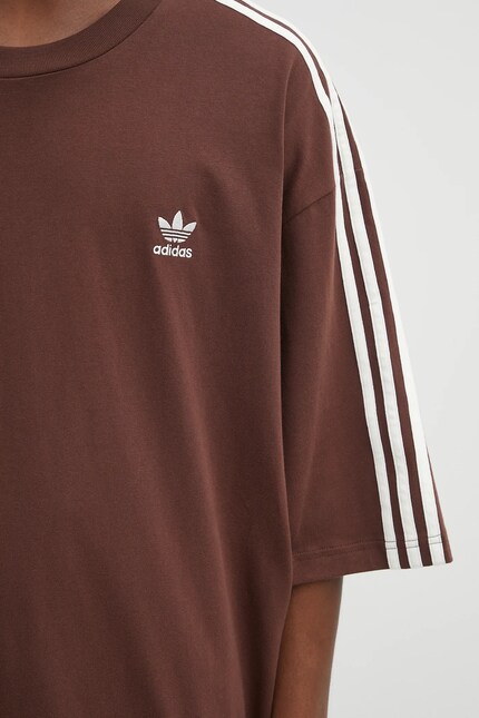 Хлопковая футболка adidas Originals Oversize Tee цвет коричневый с