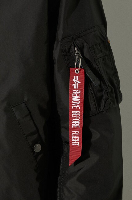 Куртка-бомбер Alpha Industries MA-1 TT мужской цвет чёрный