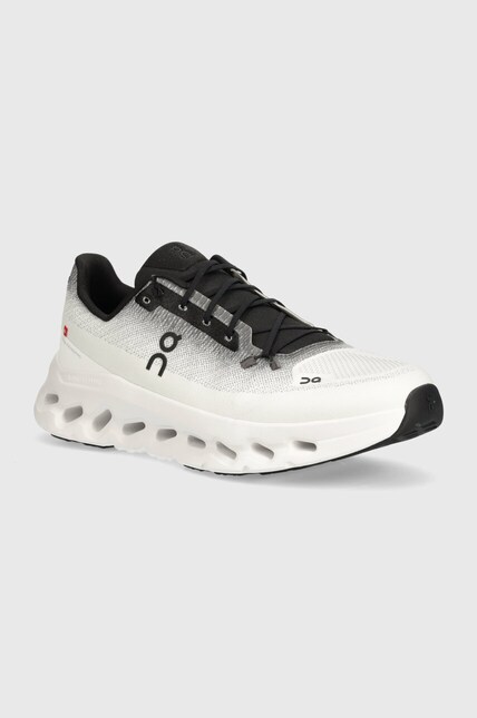 On shoes Cloudtilt white color at PRM US