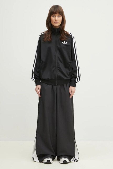 レディー adidas Originals sweatshirt Classic Tt red color with an