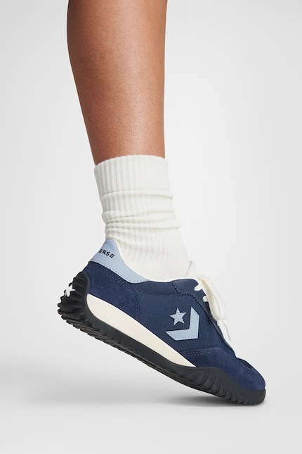 Converse sneakers Run Star Trainer navy blue color A10621C at PRM US