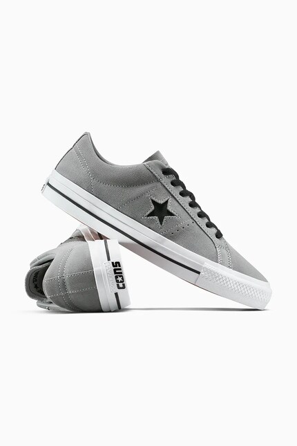 Converse suede trainers One Star Pro gray color A11923C at  display picture 1