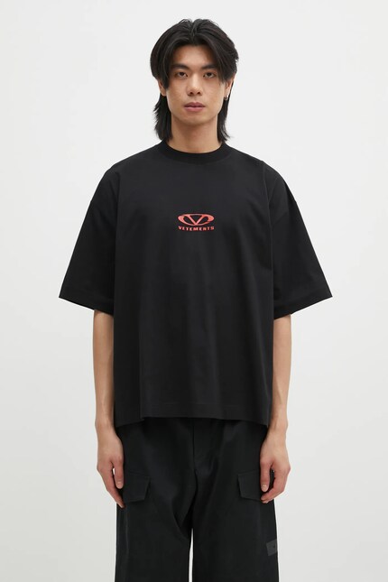 VETEMENTS cotton t-shirt Oval Logo Cropped Boxy men's black color