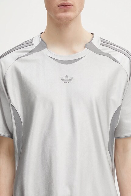Футболка adidas Originals 2000 T-shirt цвет серебрянный с