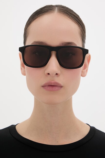 MM6 Maison Margiela LUNETTES 8 REFINED sunglasses brown IGDC at PRM US