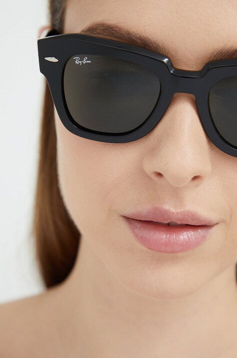 Ray-Ban - Сонцезахисні окуляри — фото 10