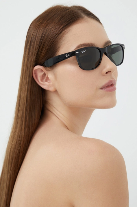 Ray-Ban - Солнцезащитные очки RB2132.901/58.55