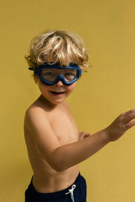 Petites Pommes okulary pływackie HANS GOGGLES granatowe HANS