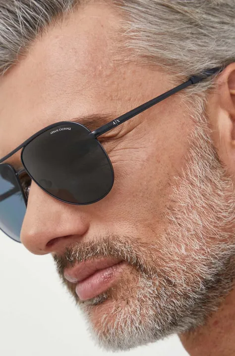 Солнцезащитные очки Armani Exchange мужские цвет чёрный