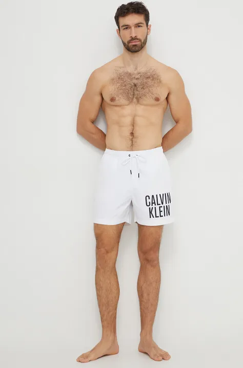 Plavkové šortky Calvin Klein biela farba, KM0KM00739