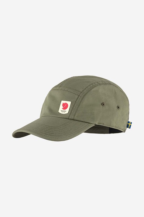 Шапка с козирка Fjallraven High Coast в зелено с изчистен дизайн
