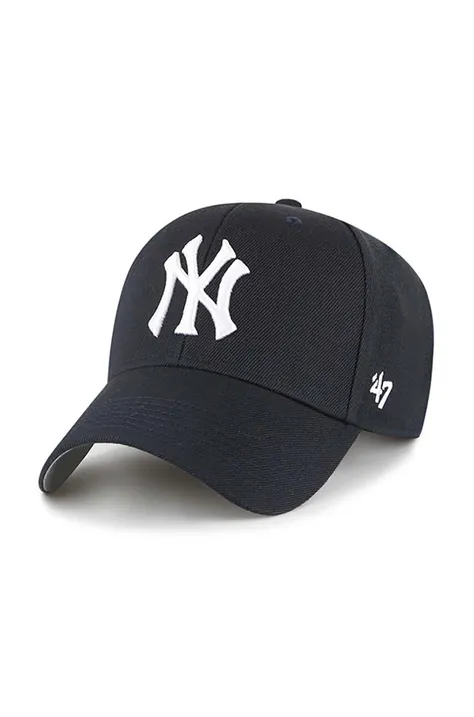 Памучна шапка с козирка 47brand MLB New York Yankees в тъмносиньо с апликация