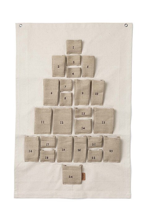 Adventni koledar za otroke ferm LIVING Pine Christmas Calendar