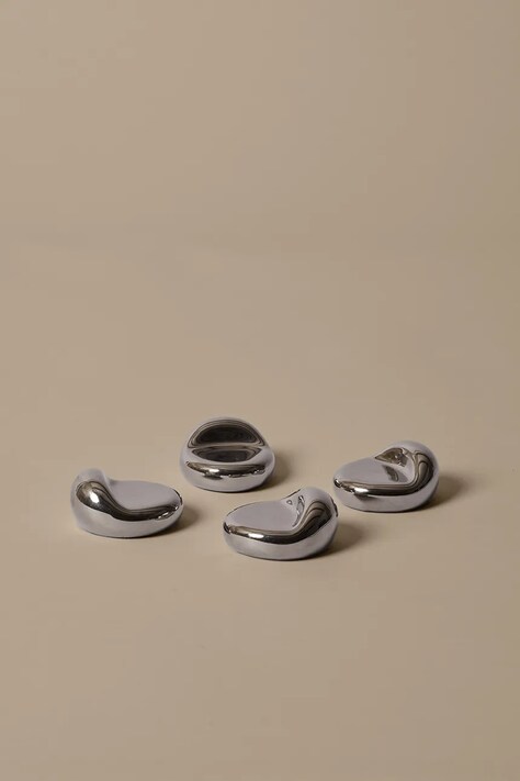 Ferm Living stopki pod doniczkę z kamionki 2,7 x 5 x 5,5 cm 1104272482