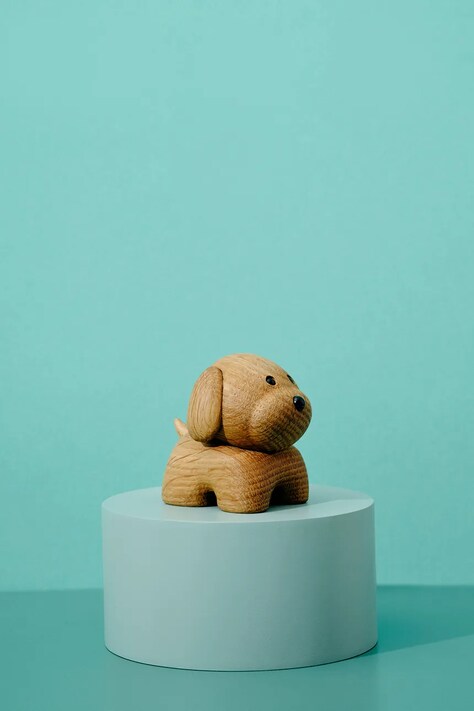 Lucie Kaas figurka dekoracyjna z drewna dębowego Dog Vuffer 7 cm NU03