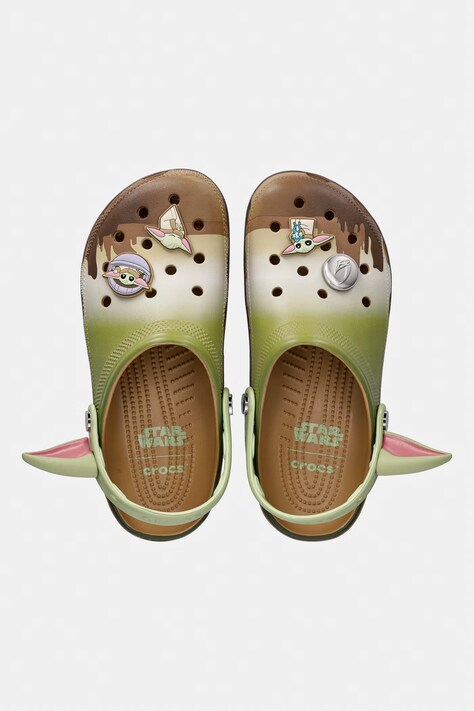 Crocs шльопанці Classic Star Wars Grogu Clog — фото 2