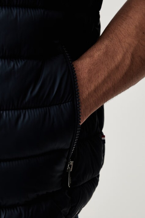 U.S. Polo Assn. bezrękawnik męski Bound Quilted Gilet granatowy MUP3267