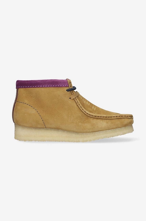 Semišové mokasíny Clarks Originals Wallabee Boot dámské, hnědá barva, na plochém podpatku, 26167961