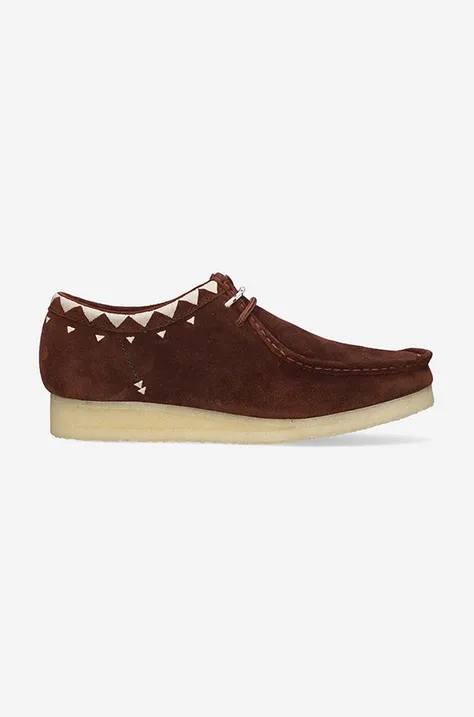 Замшеві туфлі Clarks Wallabee колір коричневий 26168847-BROWN