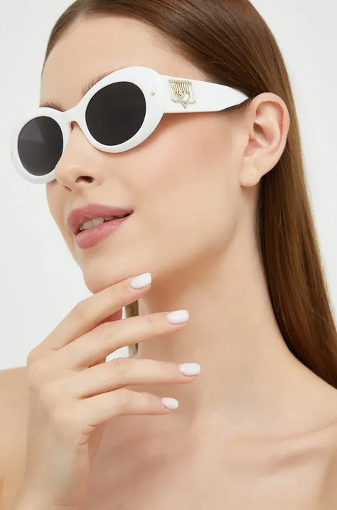 Slnečné okuliare Chiara Ferragni dámske, biela farba