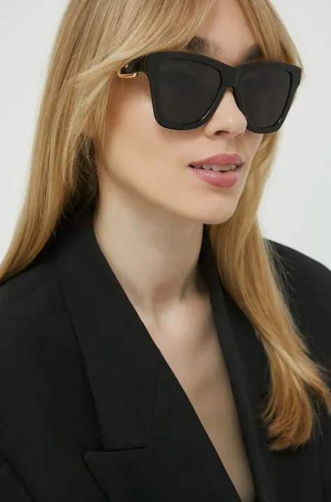 Слънчеви очила Moschino в черно