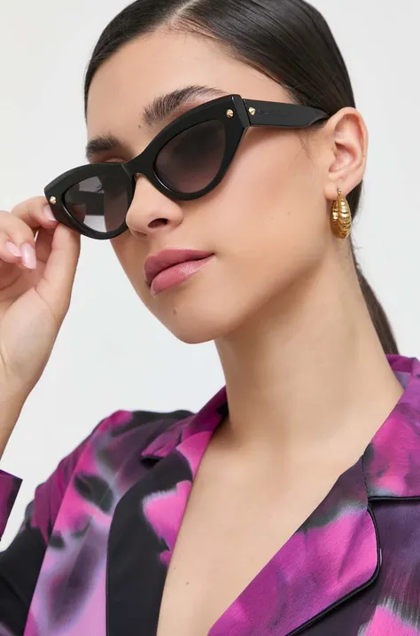 Солнцезащитные очки Alexander McQueen AM0407S женские цвет чёрный