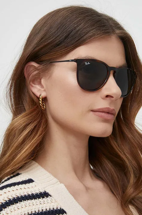 Сонцезахисні окуляри Ray-Ban жіночі колір коричневий