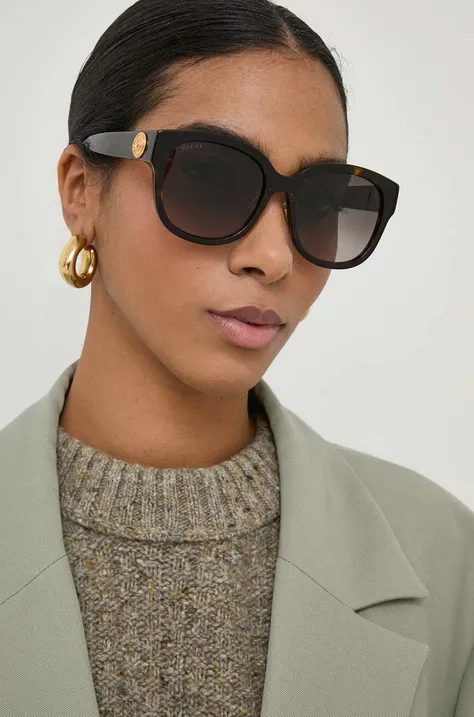 Slnečné okuliare Gucci dámske, hnedá farba, GG1409SK