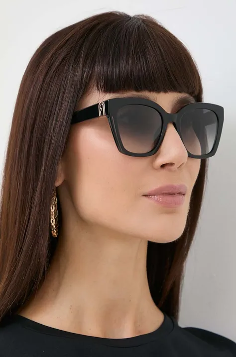 Slnečné okuliare Furla dámske, čierna farba, SFU708_540700
