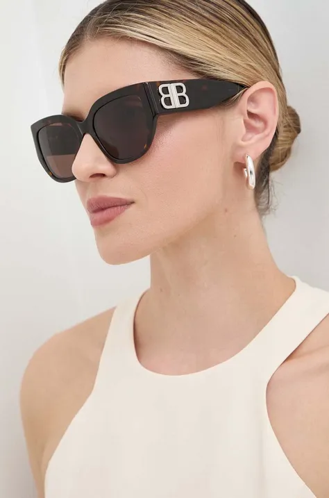 Slnečné okuliare Balenciaga dámske, hnedá farba, BB0323SK