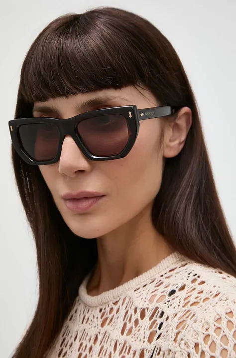 Slnečné okuliare Gucci dámske, hnedá farba, GG1520S