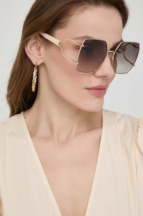 Солнцезащитные очки Gucci женские цвет бежевый GG1564SA