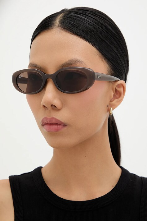 Слънчеви очила Ray-Ban в кафяво 0RB4441D
