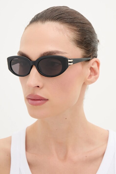 Солнцезащитные очки Alexander McQueen женские цвет чёрный AM0469S