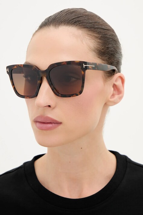 Tom Ford okulary przeciwsłoneczne Selby damskie kolor bordowy FT0952_5552H
