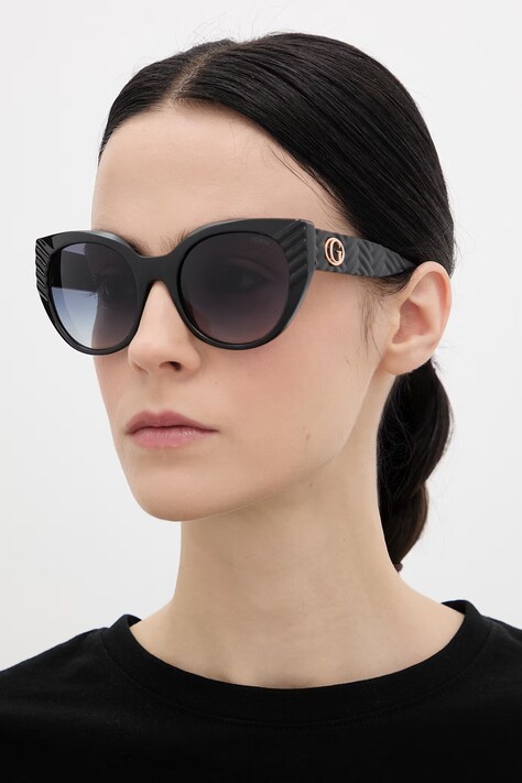 Guess okulary przeciwsłoneczne damskie kolor czarny GU00255_5301B