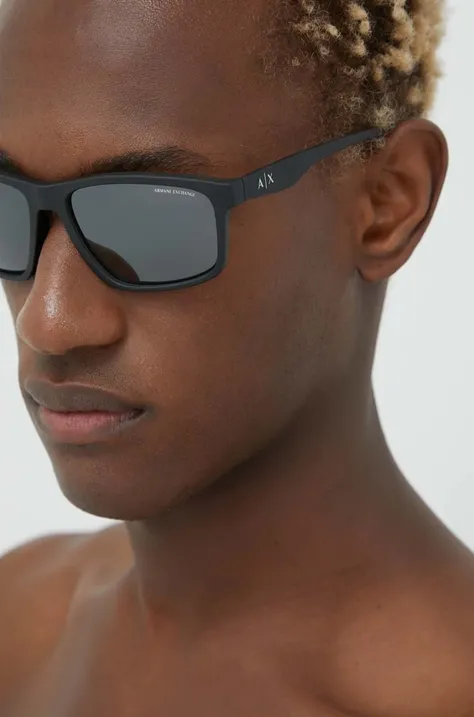 Солнцезащитные очки Armani Exchange мужские цвет чёрный