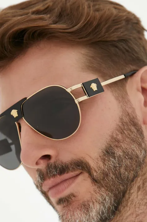 Сонцезахисні окуляри Versace чоловічі колір золотий