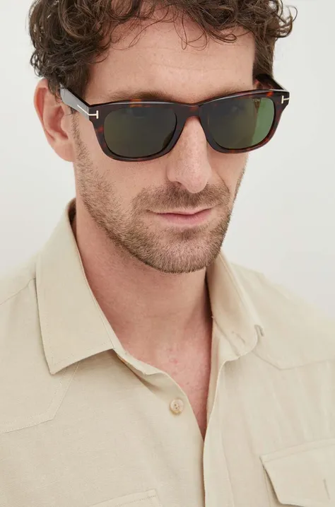 Солнцезащитные очки Tom Ford мужские цвет коричневый FT1076_5454N