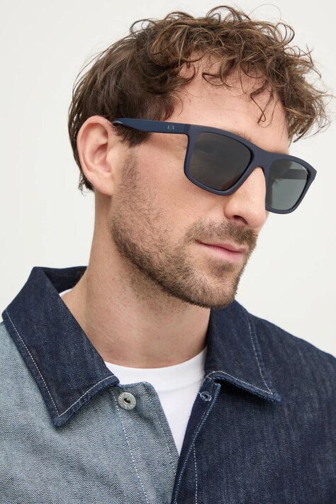 Солнцезащитные очки Armani Exchange мужские цвет синий 0AX4149SU